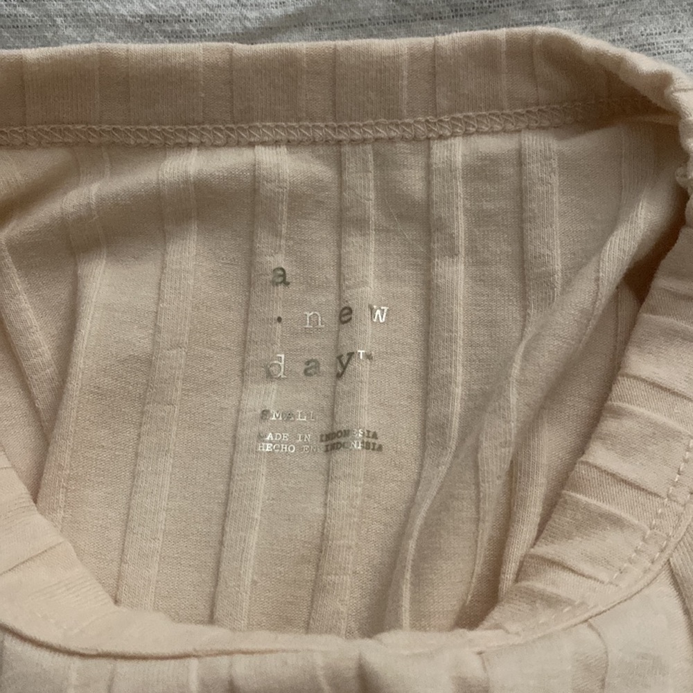 Long Sleeve - Picture 2 of 2